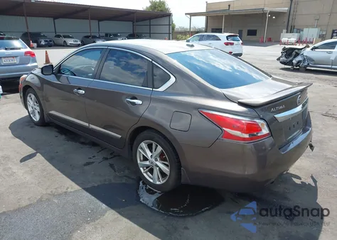 2015 Nissan Altima 2.5 Sl from USA, damaged, VIN 1N4AL3AP0FN352540